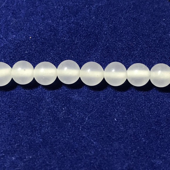 Japan glass bead. 6mm+-  Translucent White 120+ beads - Picture 3 of 5